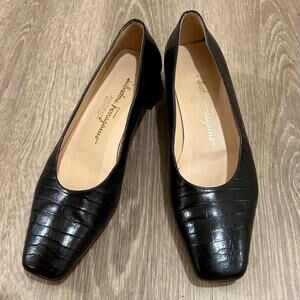 Salvatore Ferragamo Boutique Embossed Leather Block Heel Pumps‎ Black 8B Vintage